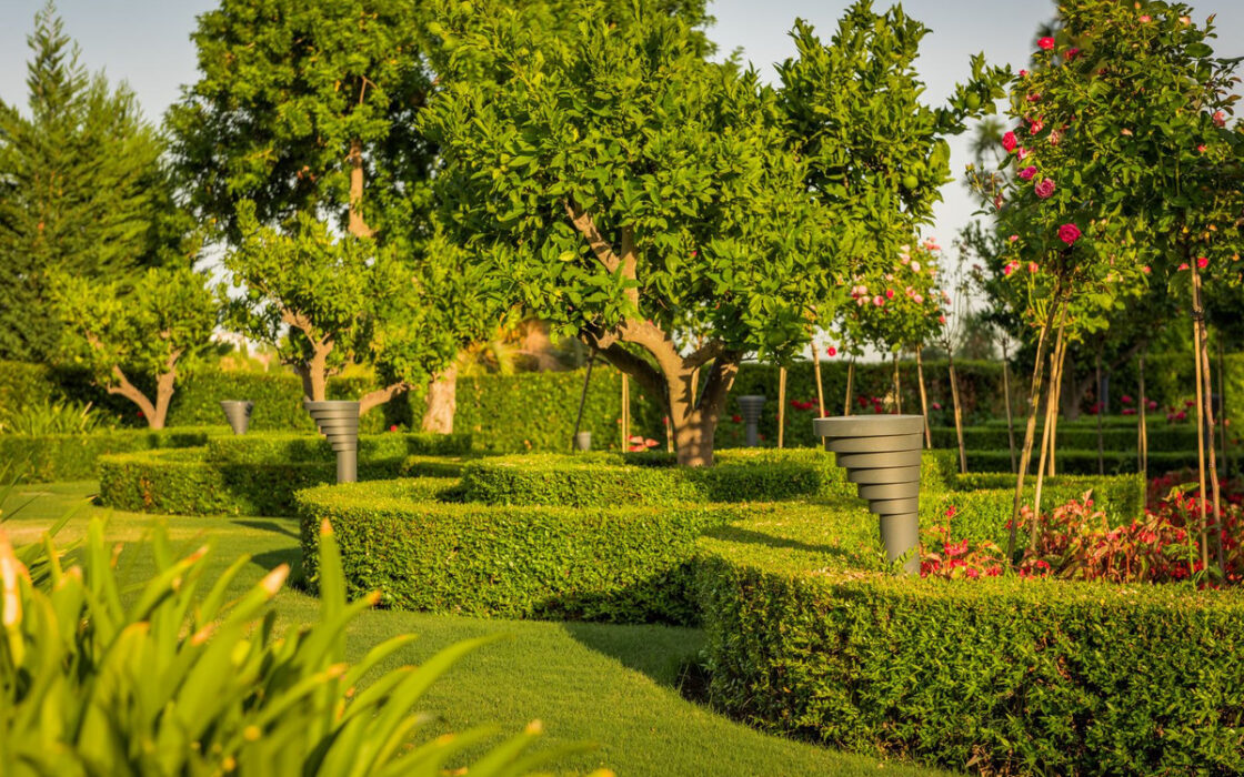 Вилла на Востоке Марбельи, 7 спален, терраса, 1190 кв.м.