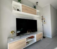 Современная квартира в Пилар-де-ла-Орадада с террасой 61 кв.м