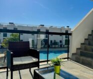 Современная квартира в Пилар-де-ла-Орадада с террасой 61 кв.м