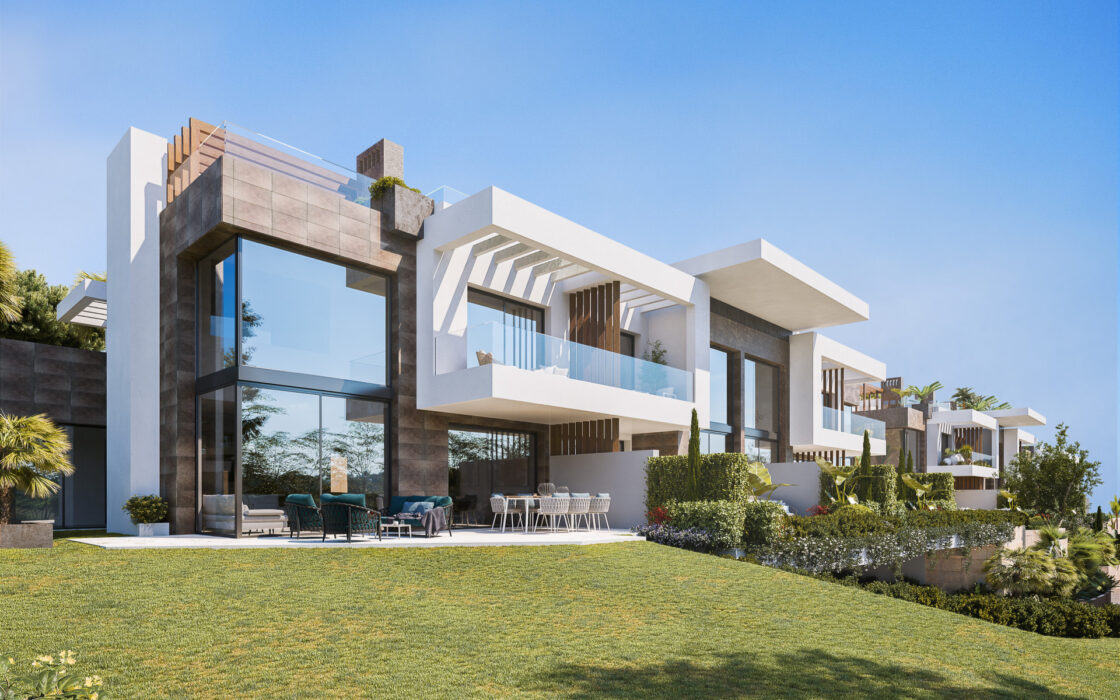 Двухквартирный дом в Марбелье с видом на море и террасой