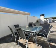 Современная квартира с балконом в Пилар-де-ла-Орадда 61 кв.м