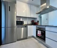 Современная квартира с балконом в Пилар-де-ла-Орадда 61 кв.м