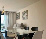 Современная квартира с балконом в Пилар-де-ла-Орадда 61 кв.м