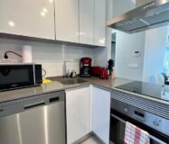 Современная квартира с балконом в Пилар-де-ла-Орадда 61 кв.м