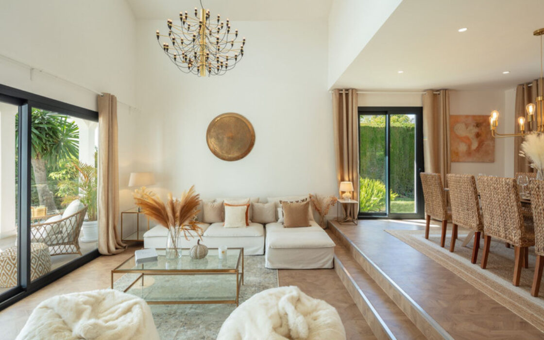 Вілла в Іспанії 235 кв.м з терасою біля моря