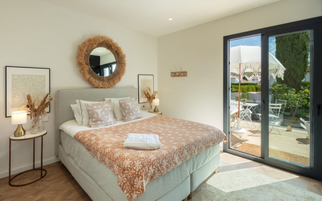 Вілла в Іспанії 235 кв.м з терасою біля моря