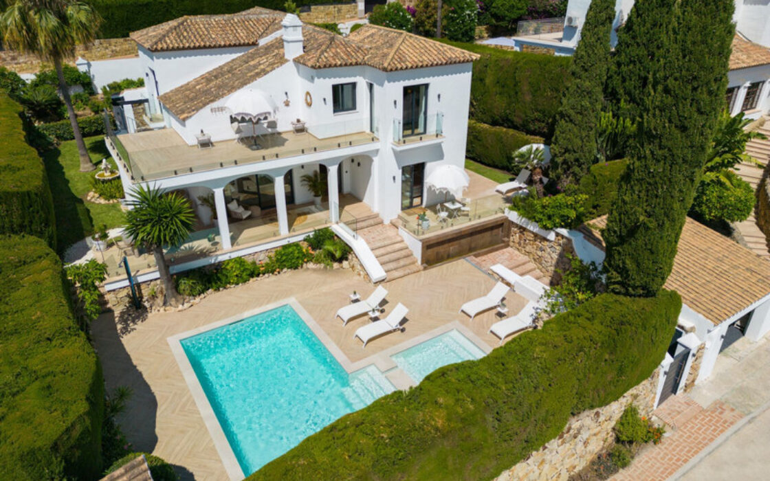 Вілла в Іспанії 235 кв.м з терасою біля моря