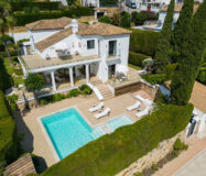 Вілла в Іспанії 235 кв.м з терасою біля моря