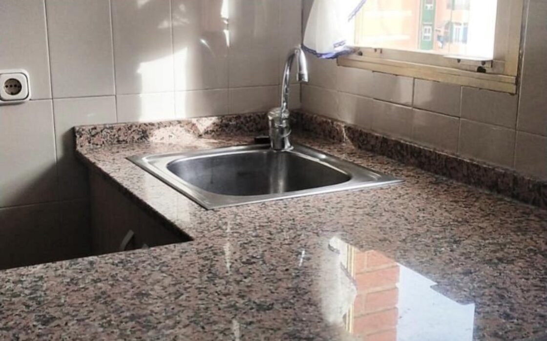 Квартира 54 кв.м с террасой в Бенидорме у моря