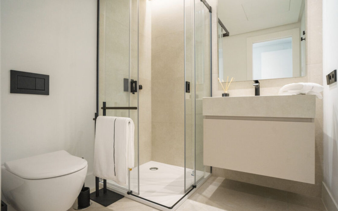 Вілла з терасою в Нойва-Андалусія, 448 кв.м, 6 кімнат