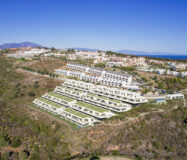 Двоквартирний будинок біля моря з 4 спальнями в Косте 158 кв.м