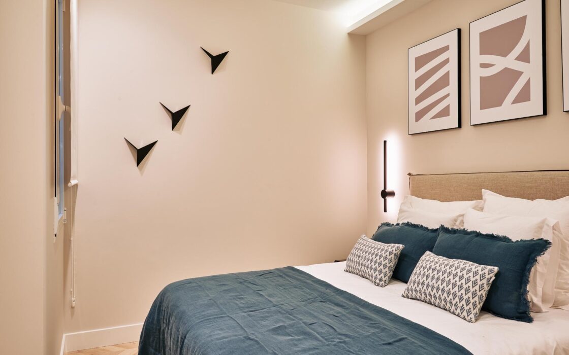 Эксклюзивная квартира в центре Мадрида с джакузи 213 кв.м