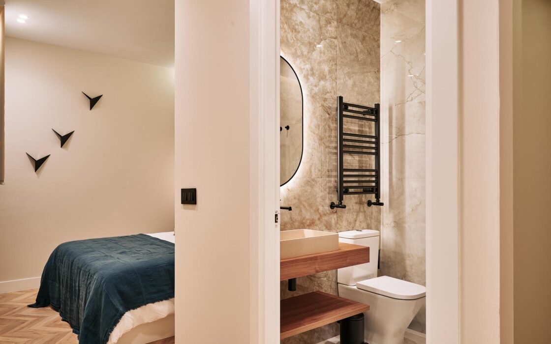 Эксклюзивная квартира в центре Мадрида с джакузи 213 кв.м