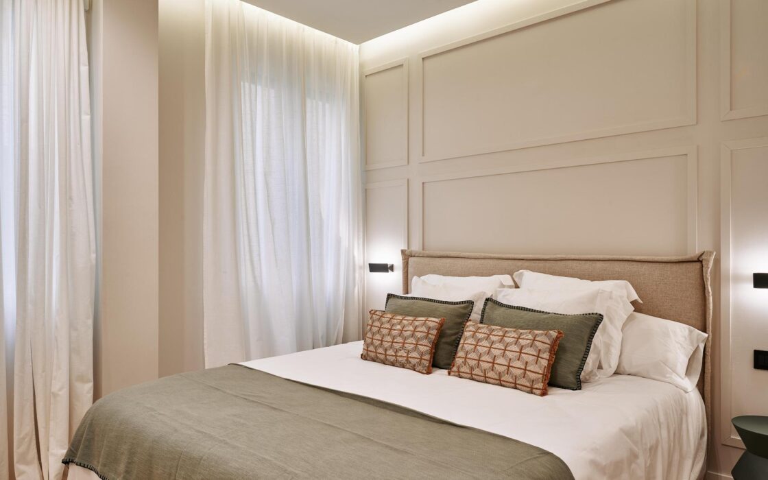 Эксклюзивная квартира в центре Мадрида с джакузи 213 кв.м