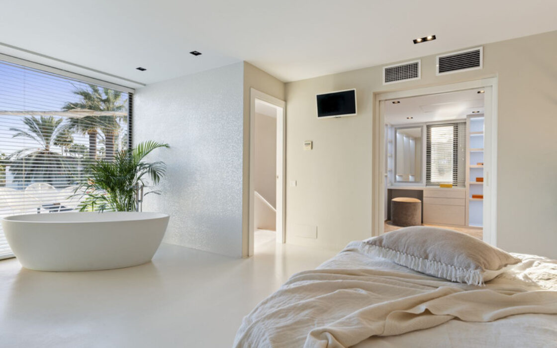 Современная вилла с террасой в Новой Андалусии, 391 кв.м.