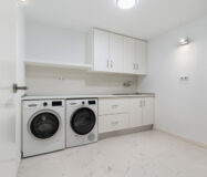 Современная вилла с террасой в Новой Андалусии, 391 кв.м.