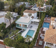 Современная вилла с террасой в Новой Андалусии, 391 кв.м.