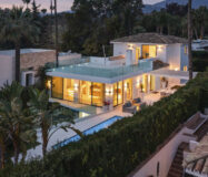 Современная вилла с террасой в Новой Андалусии, 391 кв.м.