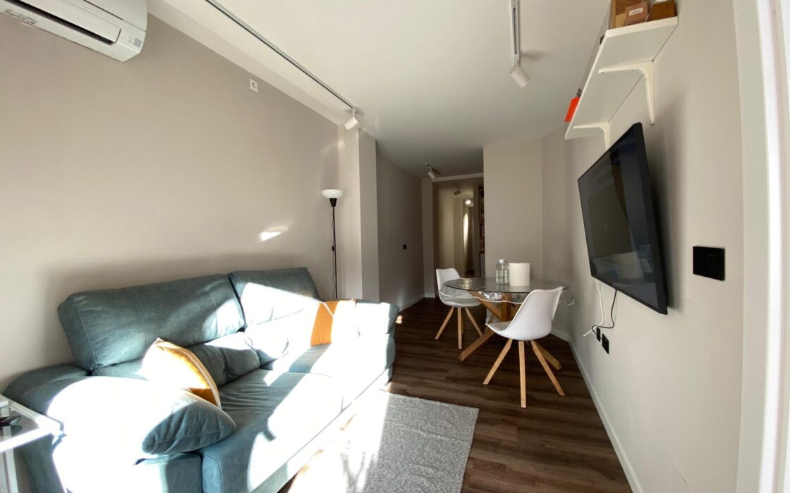 Апартаменты 71 кв.м в Торревьехе с террасой у моря