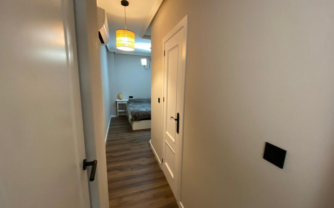 Апартаменты 71 кв.м в Торревьехе с террасой у моря