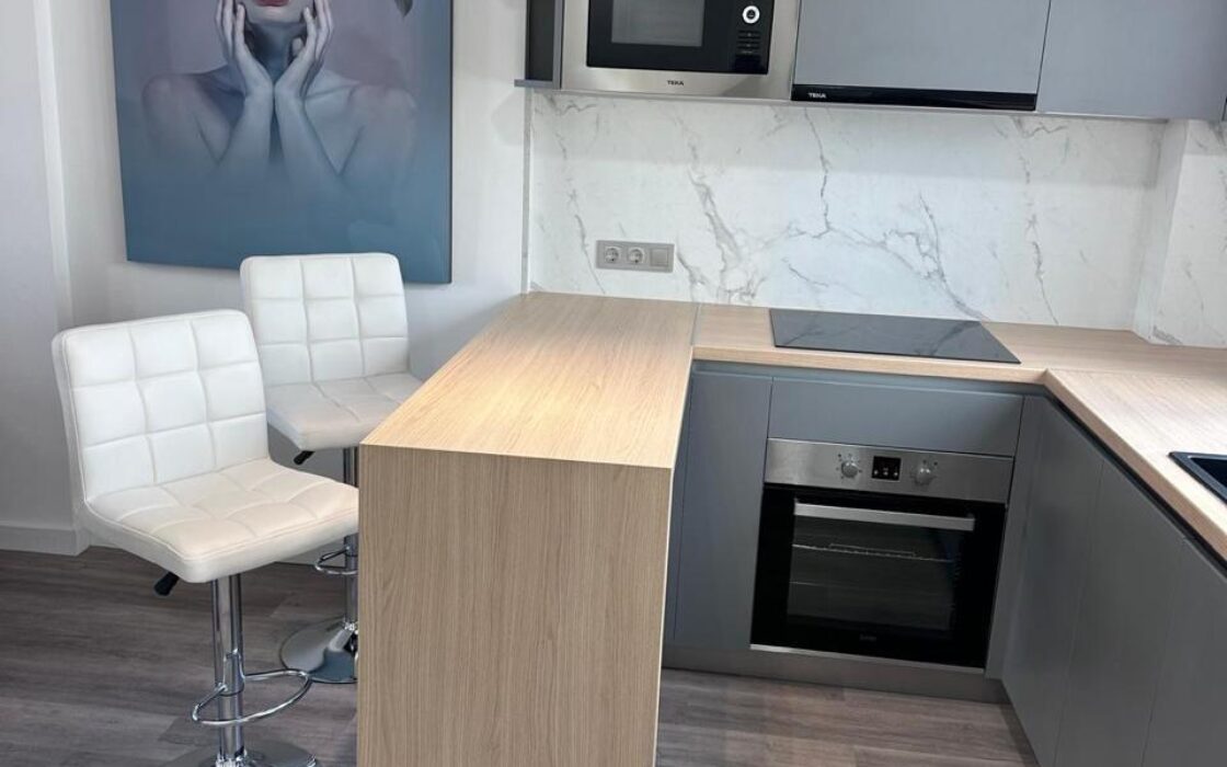 Продаётся апартамент в Торревьехе 85 кв.м у моря