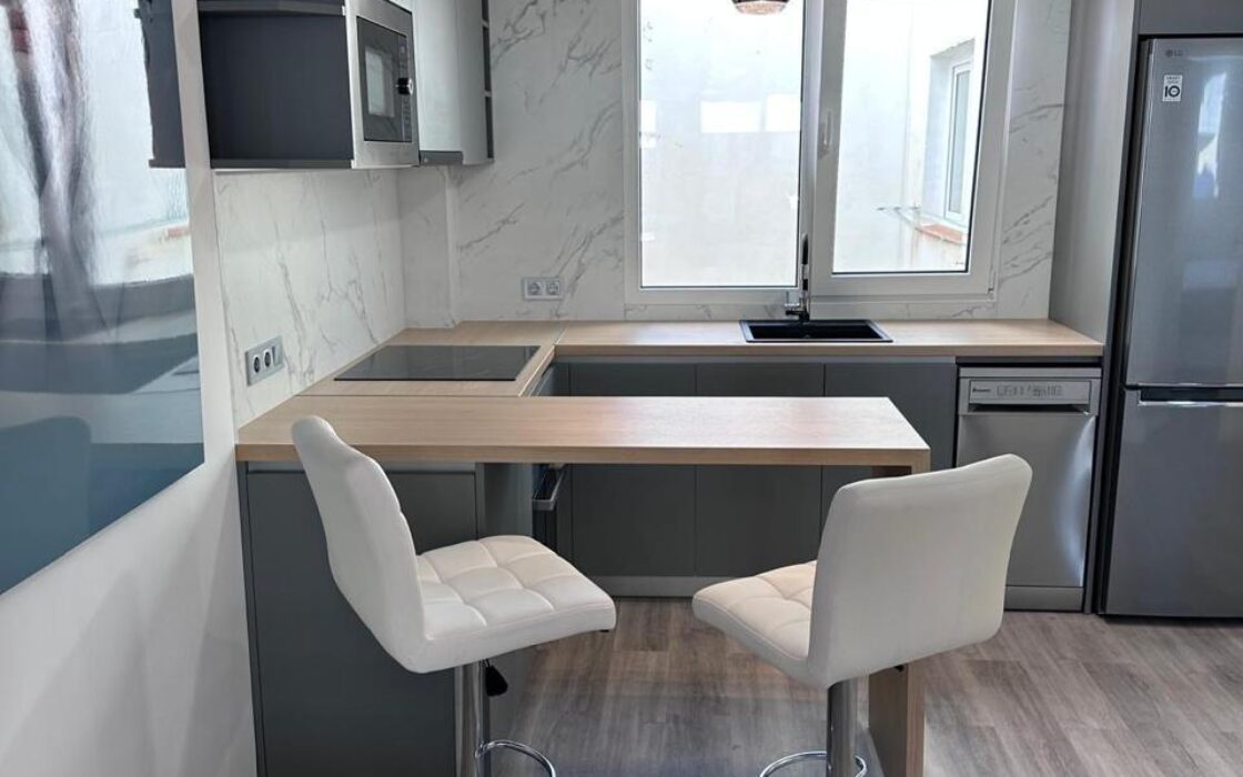 Продаётся апартамент в Торревьехе 85 кв.м у моря