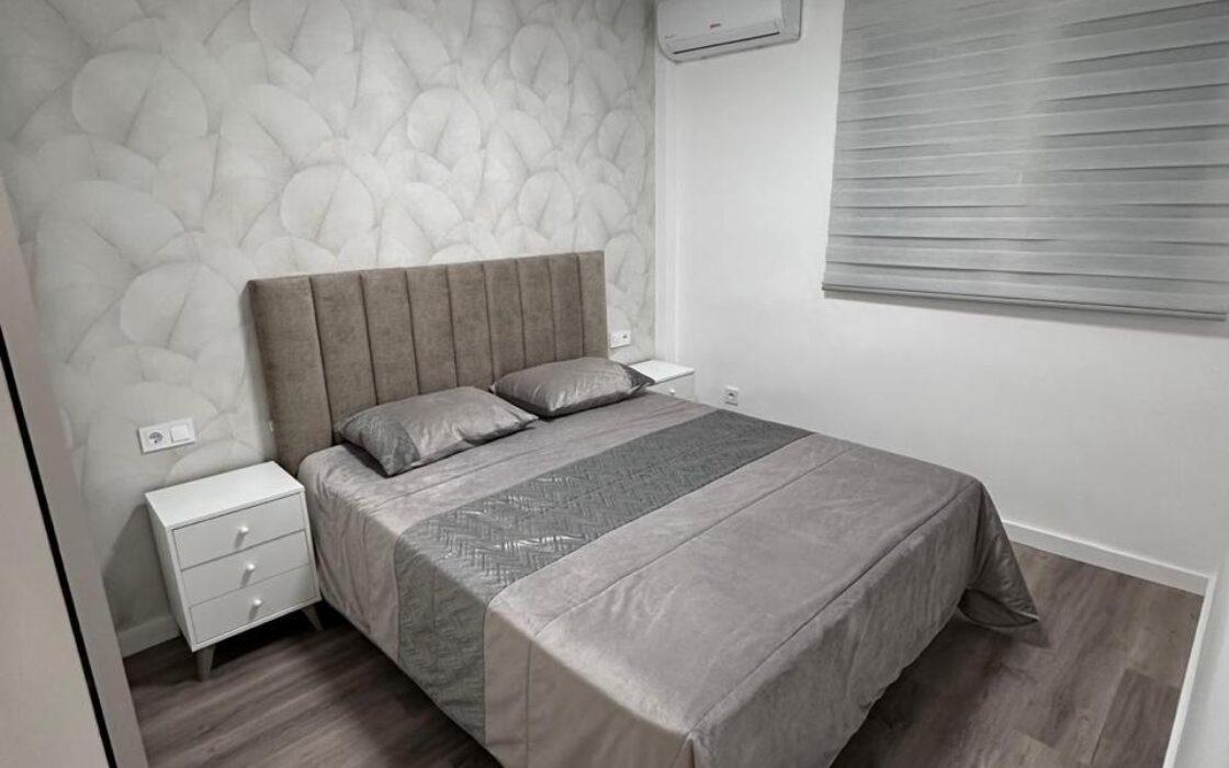 Продаётся апартамент в Торревьехе 85 кв.м у моря