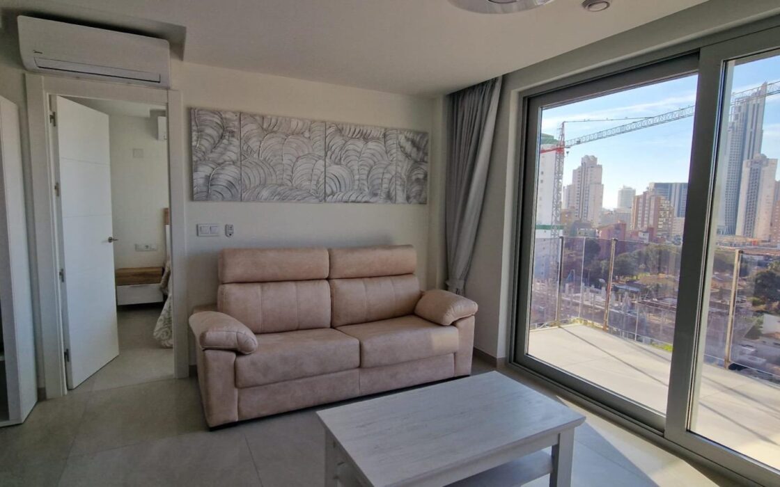 Меблированные квартиры в Ла Кала, Бенидорм с террасой 77 кв.м