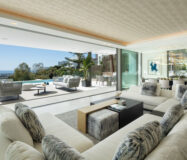 Вілла з терасою в Ла-Кінте, 678 кв.м, сучасний стиль