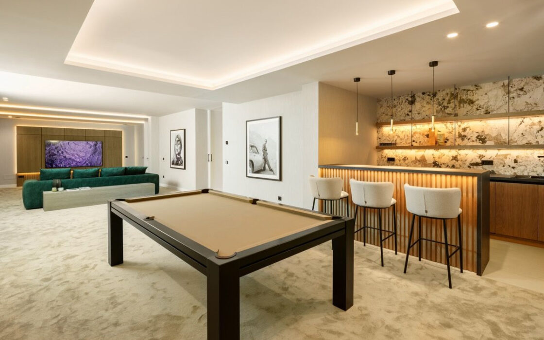 Вілла з терасою в Ла-Кінте, 678 кв.м, сучасний стиль