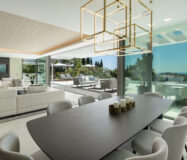 Вілла з терасою в Ла-Кінте, 678 кв.м, сучасний стиль