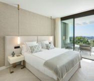 Вілла з терасою в Ла-Кінте, 678 кв.м, сучасний стиль