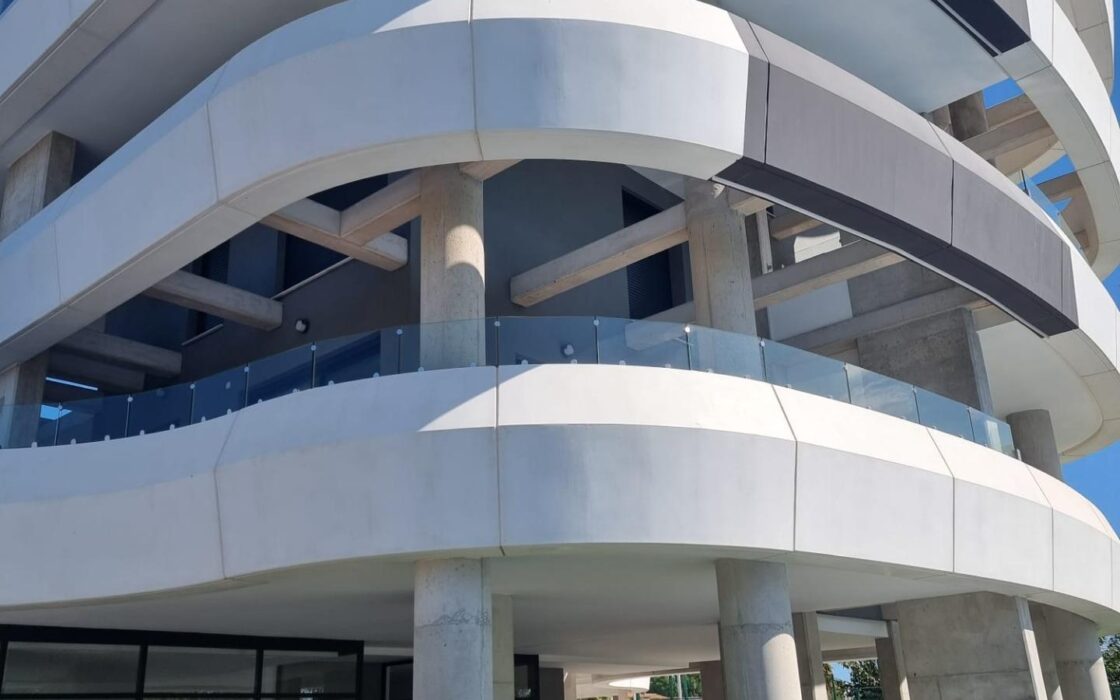 Нова квартира в Кальпе 204 кв.м з терасою біля моря