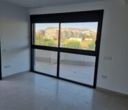 Нова квартира в Кальпе 204 кв.м з терасою біля моря