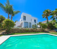 Вилла с террасой в Новой Андалусии, 425 кв.м, современный стиль