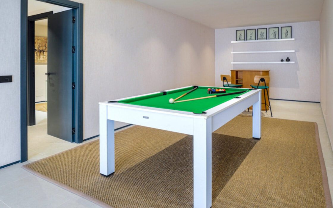 Вилла с террасой в Новой Андалусии, 425 кв.м, современный стиль