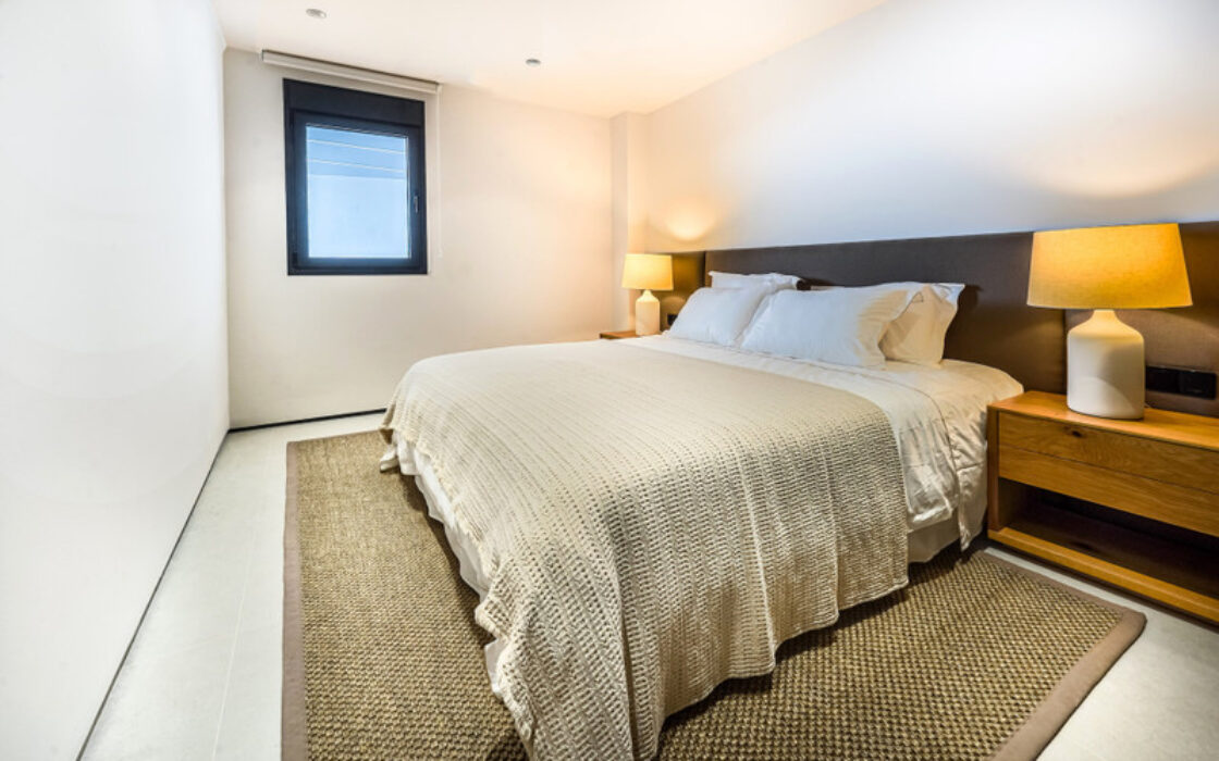 Вилла с террасой в Новой Андалусии, 425 кв.м, современный стиль