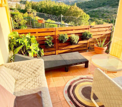 Квартира в Касаресе 80 кв.м з терасою та морським видом