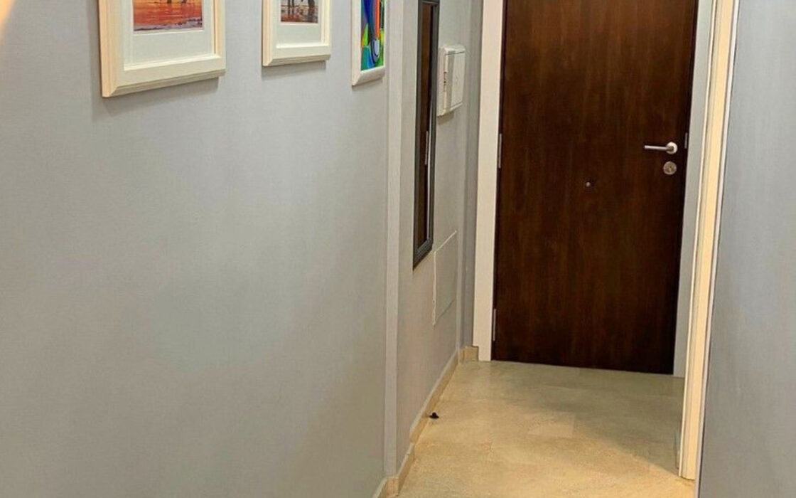 Квартира в Касаресе 80 кв.м з терасою та морським видом