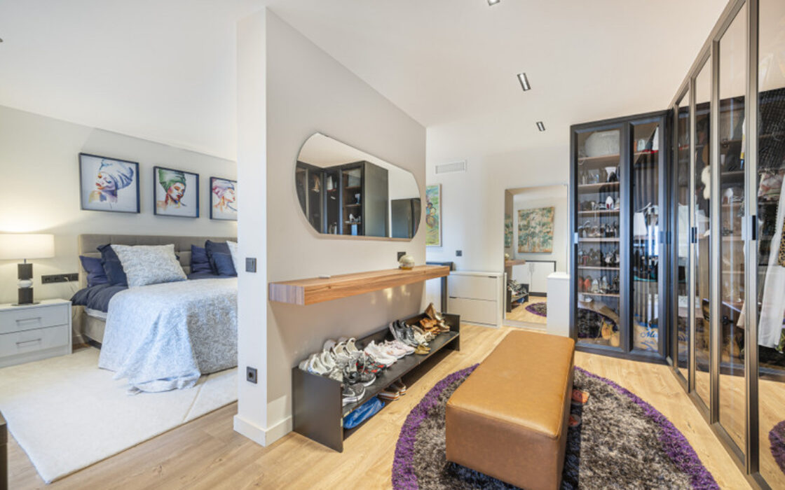 Исключительная вилла в Эль-Росарио 374 кв.м с террасой