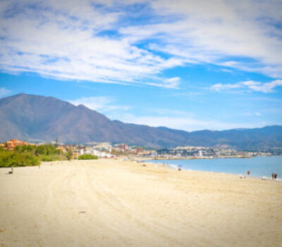 Ділянка в Ла-Дукезі з панорамним видом та великою терасою