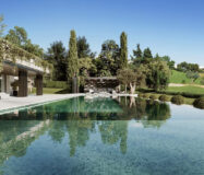 Вилла на первой линии гольфа в Марбелье, 1261 кв.м, с террасой