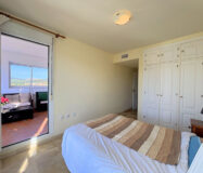 Большие апартаменты в Манильва Коста с террасой 124 кв.м