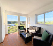 Большие апартаменты в Манильва Коста с террасой 124 кв.м