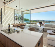 Роскошная вилла в Нуэва Андалусия, 592 кв.м, с террасой