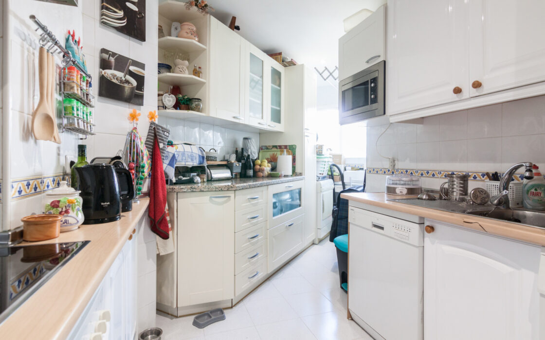 Квартира 100 кв.м з видом на море в Бел-Ейр, Естепона