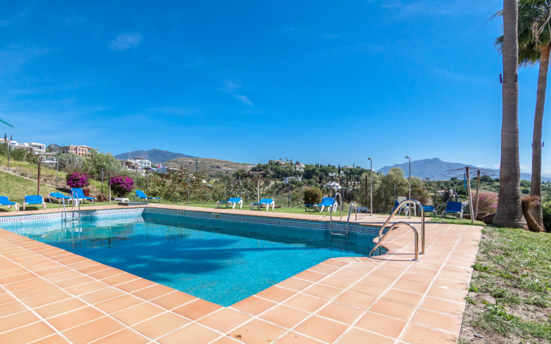 Квартира 100 кв.м з видом на море в Бел-Ейр, Естепона