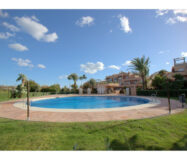 Квартира с садом и южной ориентацией в Касаресе 136 кв.м