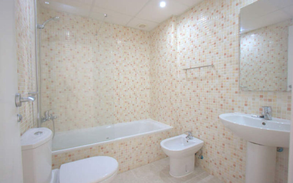 Квартира с садом и южной ориентацией в Касаресе 136 кв.м