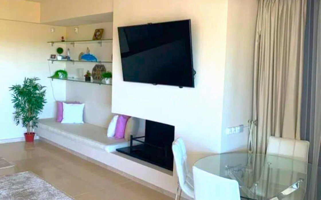 Розкішні апартаменти з терасою в Бенахавісі, 164 кв.м.